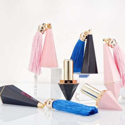 High fashion pink and blue Lip Balm Tubes Plastic Empty Lipstick Tube Lip Balm Container with Cap Tassels